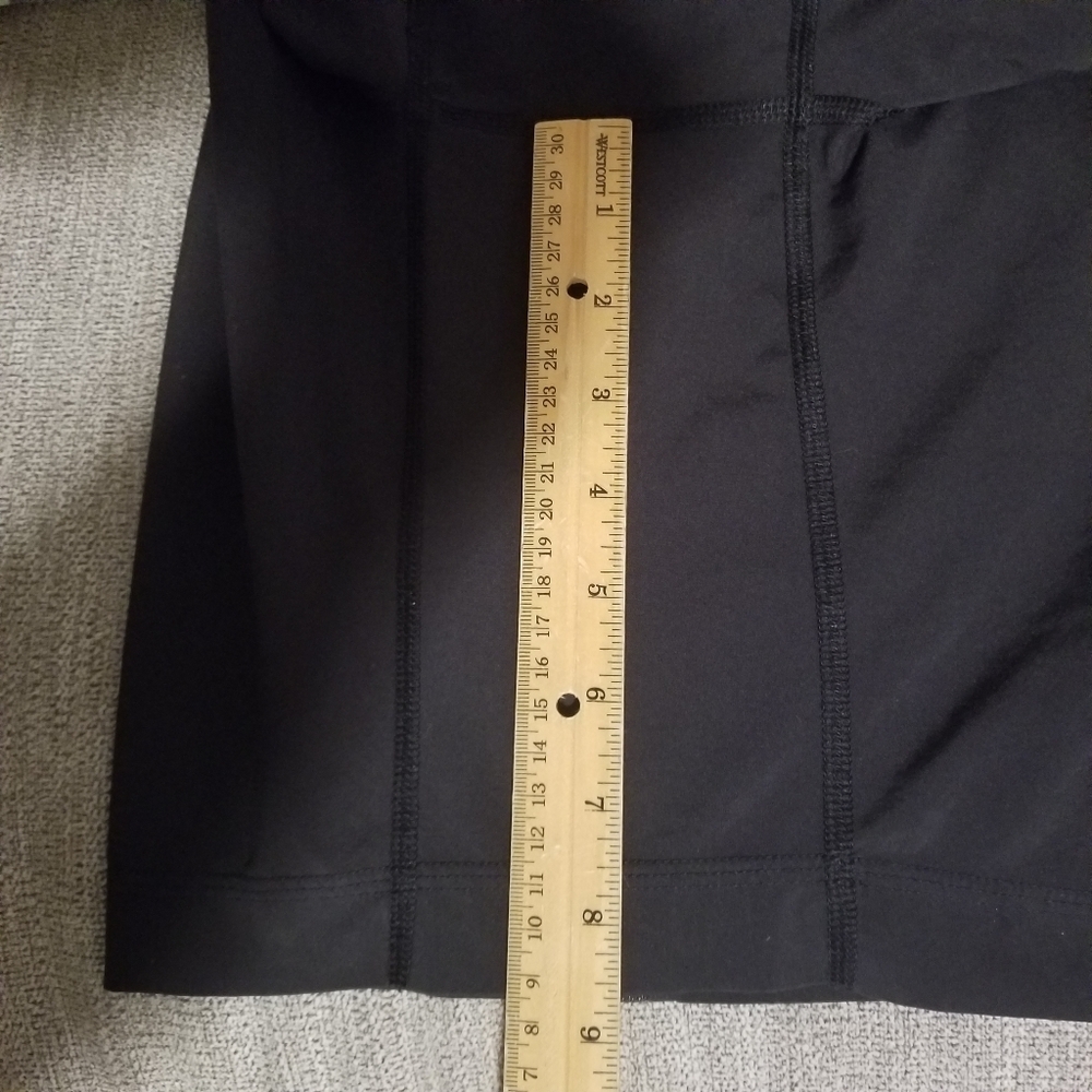 Lululemon Pace Breaker Short - Picture 5 of 8